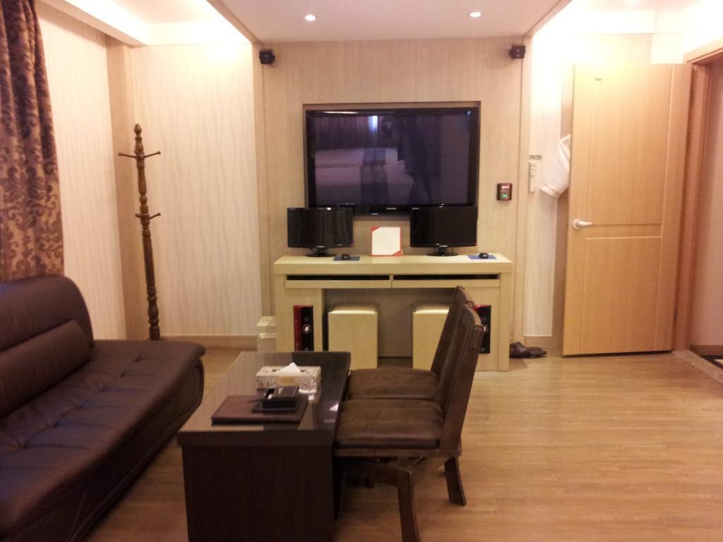Incheon Prince Hotel Szoba fotó